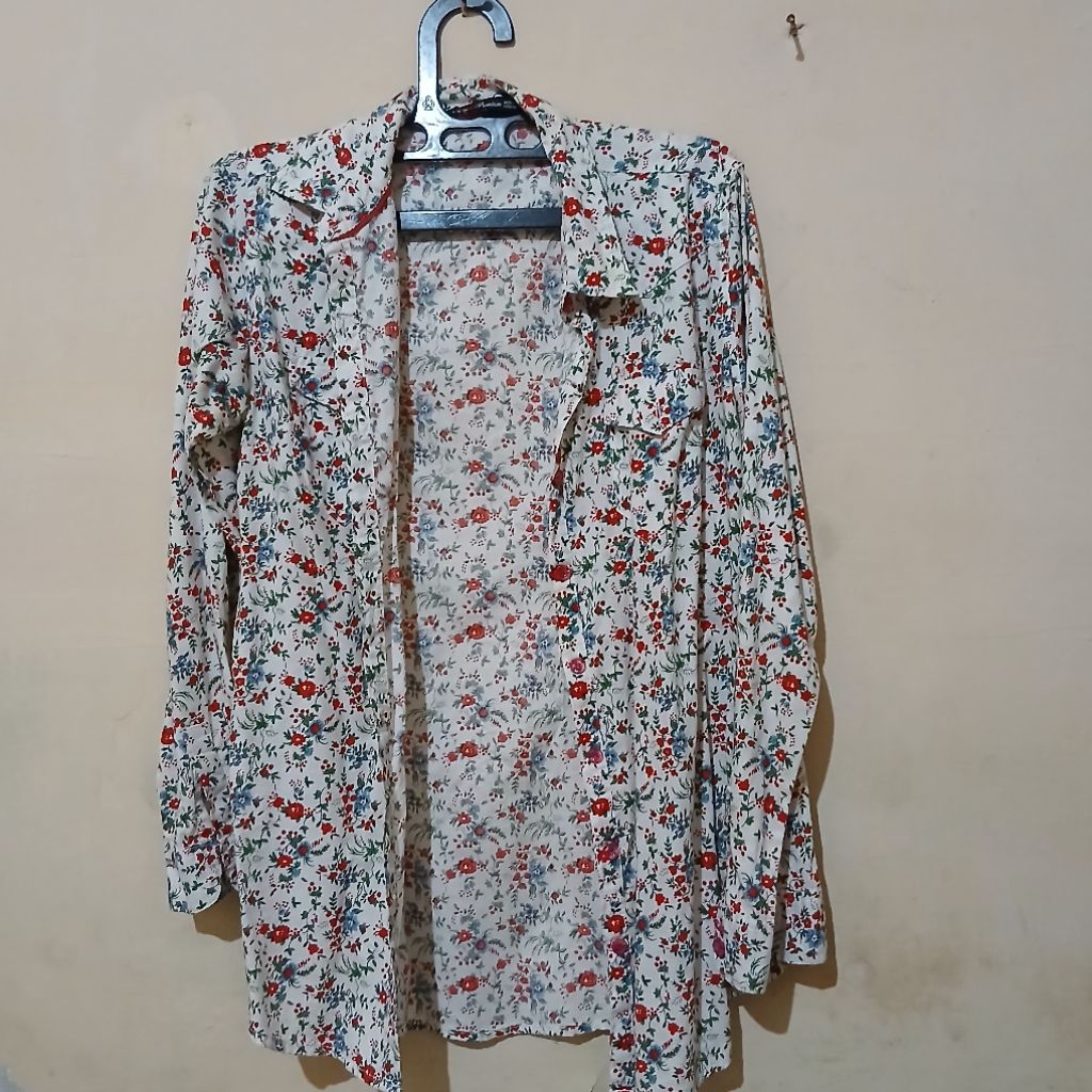 Kemeja Bunga Remix Premium