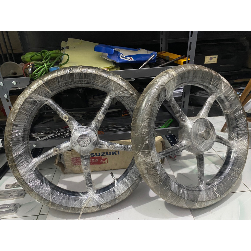 VELG SATRIA FU PALANG 5 VROSSI HITAM SECOND / BEKAS