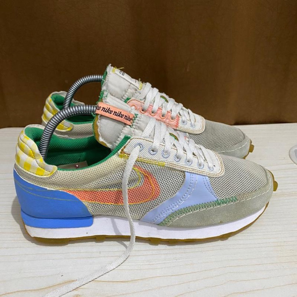 Sepatu second-PRELOVED Nike Daybreak SE Type What The Size UK 7.5 / 42