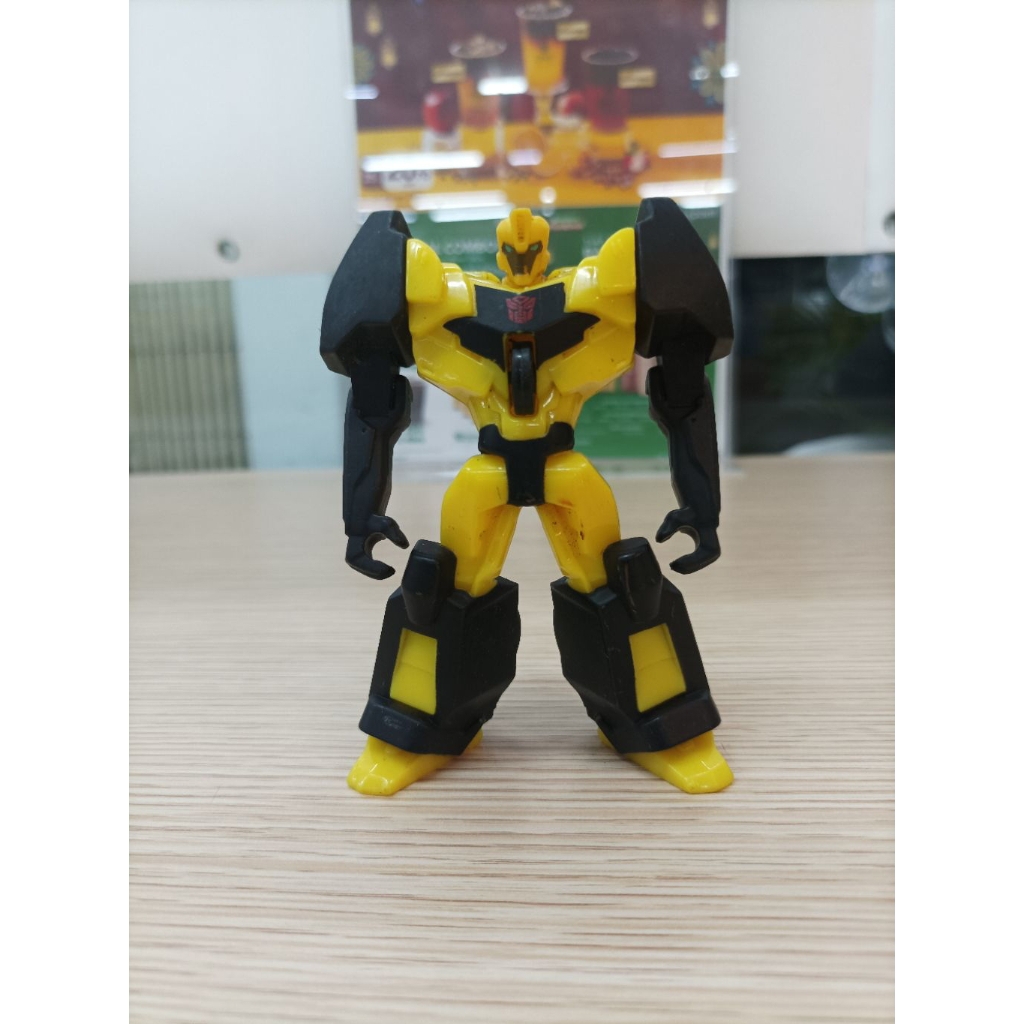 mainan Transformers Bumblebee McDonald