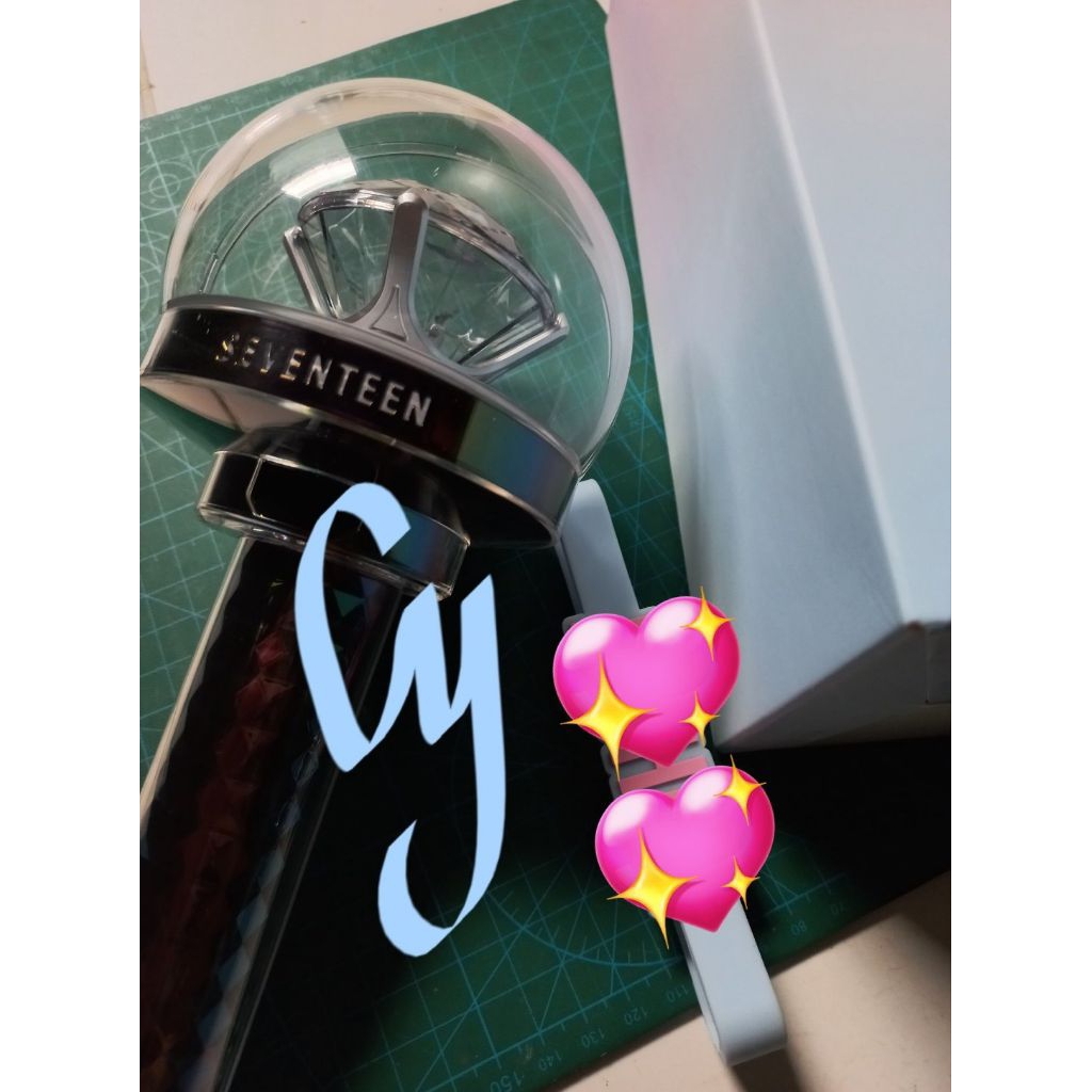 SEVENTEEN LIGHTSTICK V3 PRELOVED