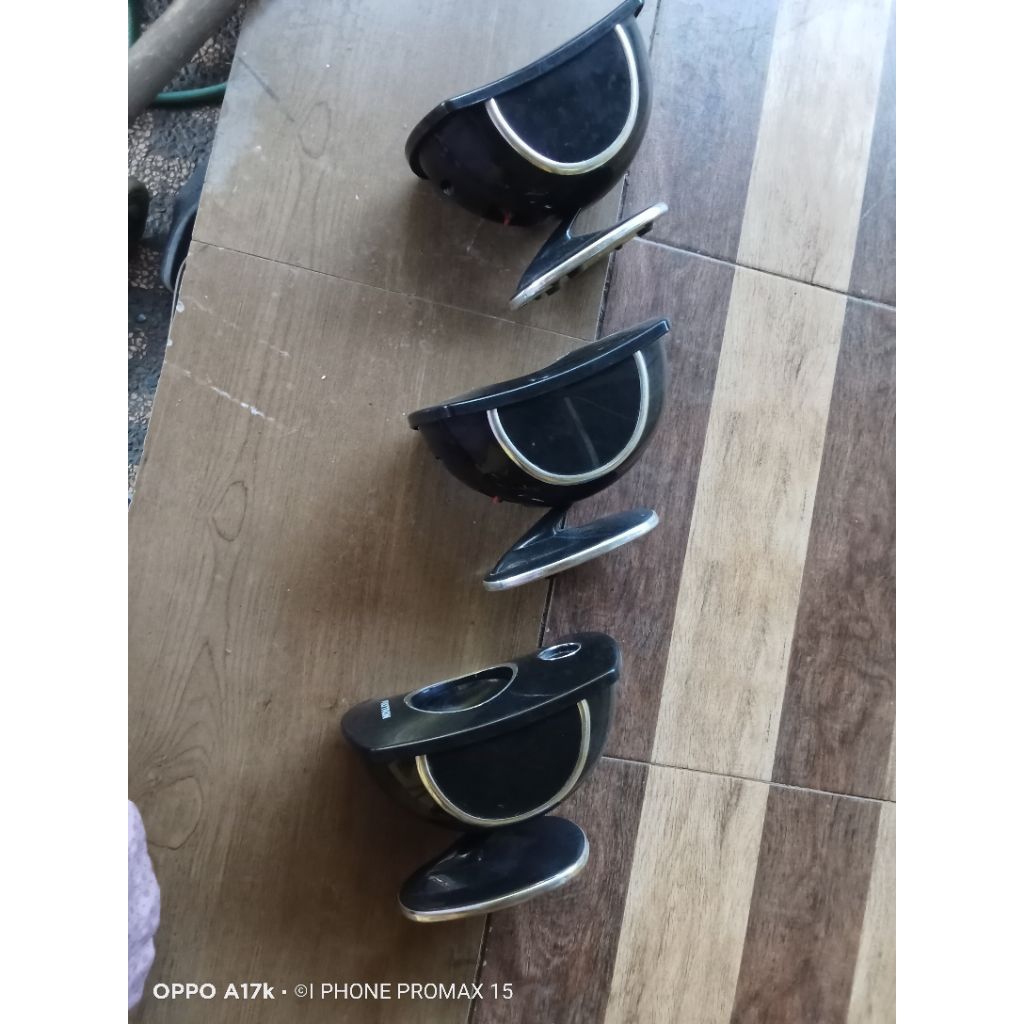 Speker polytron satelit bekas