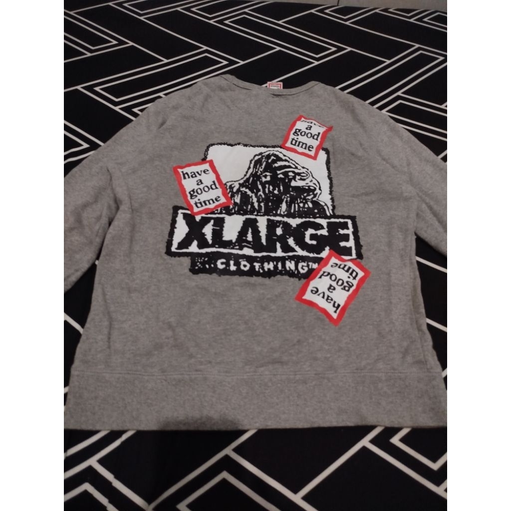 Crewneck Xlarge x Hagt