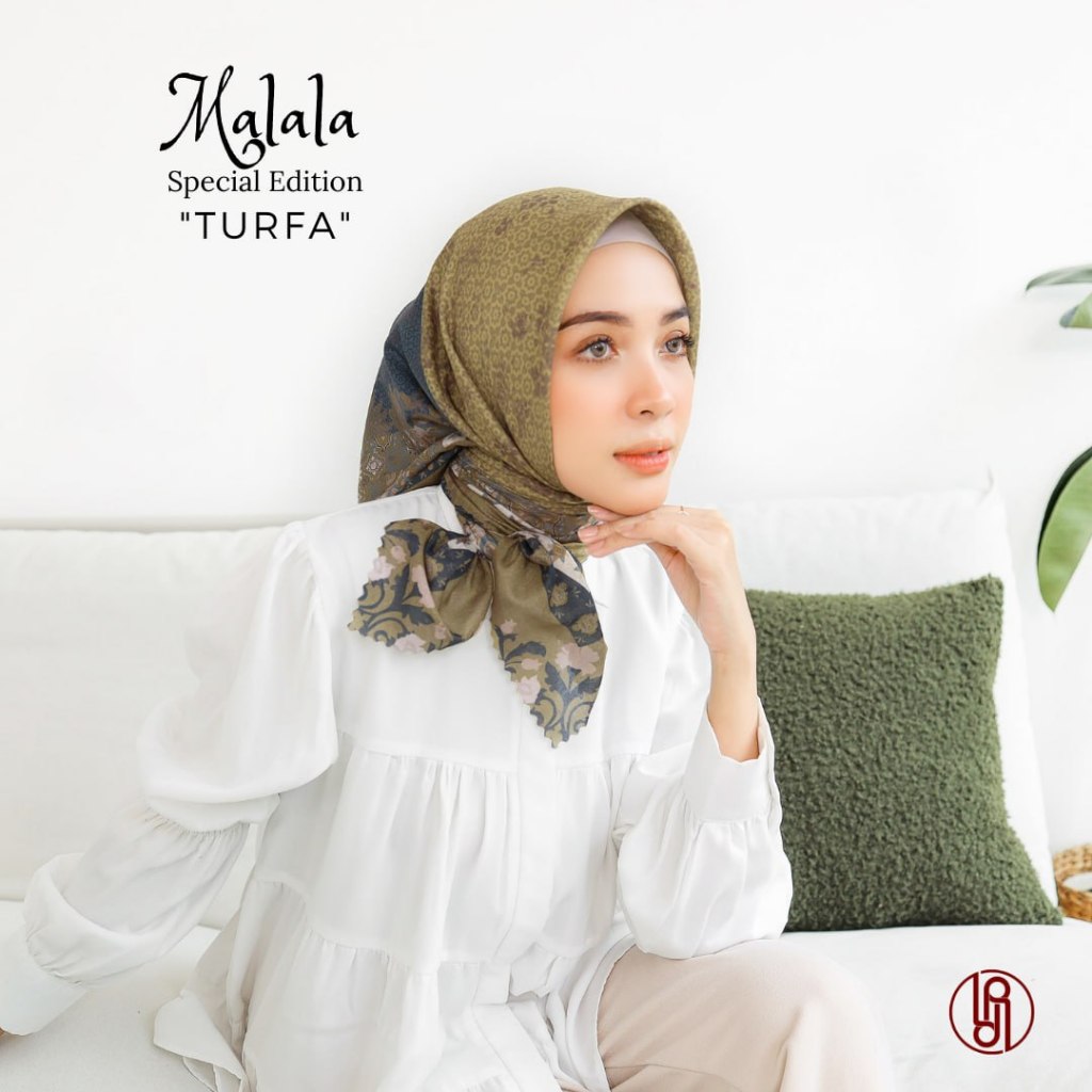 Malala Special EditioN Hijab Motif Turki Segiempat Rahina Indonesia