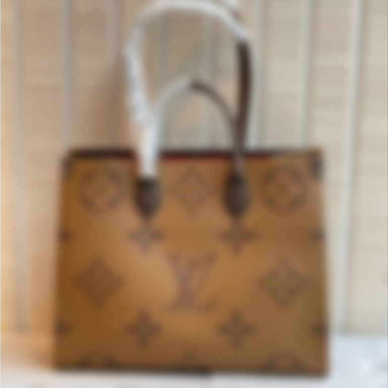Tas Tote Bag Wanita OnTheGo Voyage Monogram Reverse MM