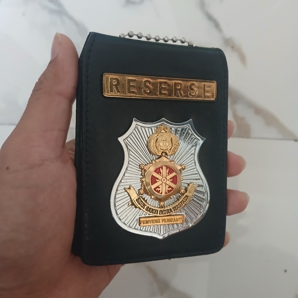 Lencana Penyidik Pembantu Reserse Lencana Reserse Bintara