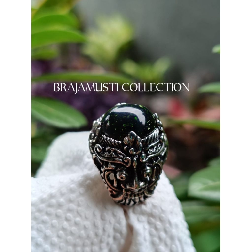 Cincin Black Opal Ring Barong