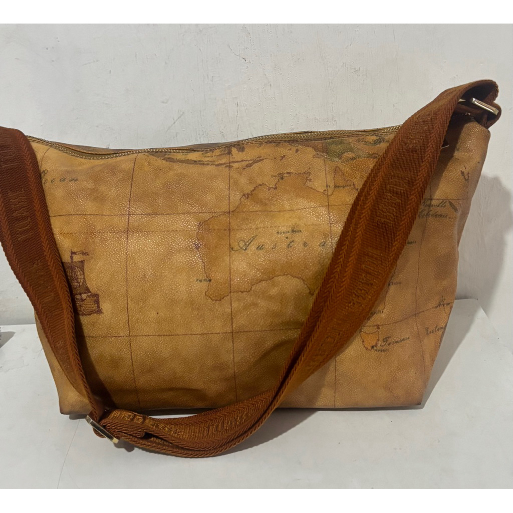 Shoulder Bag Peta aAlviero Martini