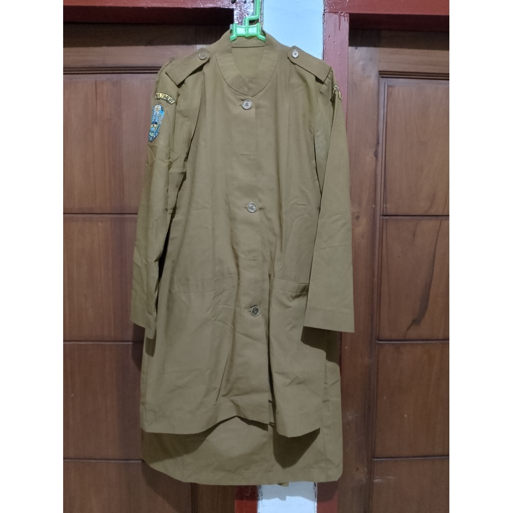 Seragam Wanita Guru ASN Khaki Size S Preloved (Harga Pas)