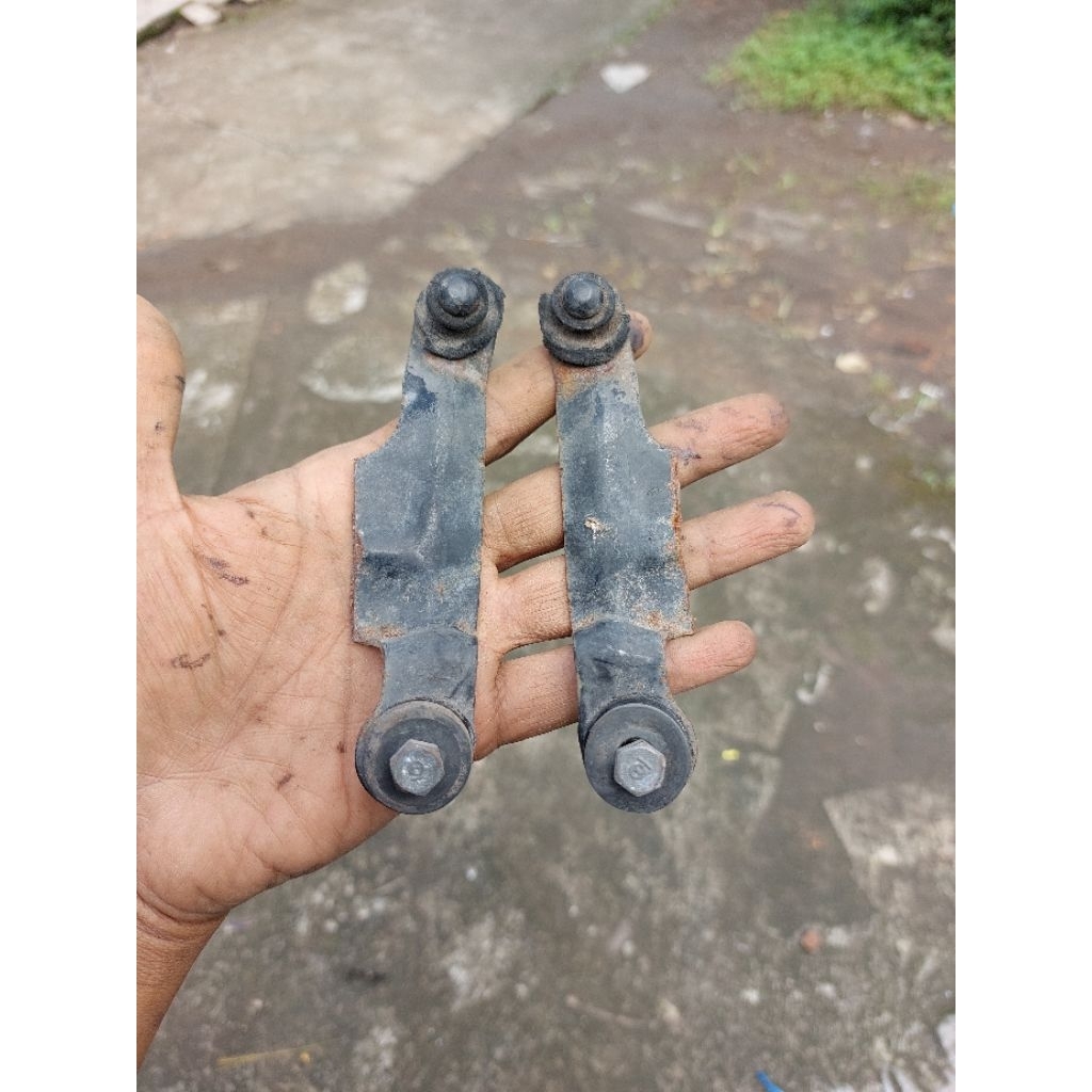 Breket Sambungan Body Belakang Astrea Prima Astrea Star Original