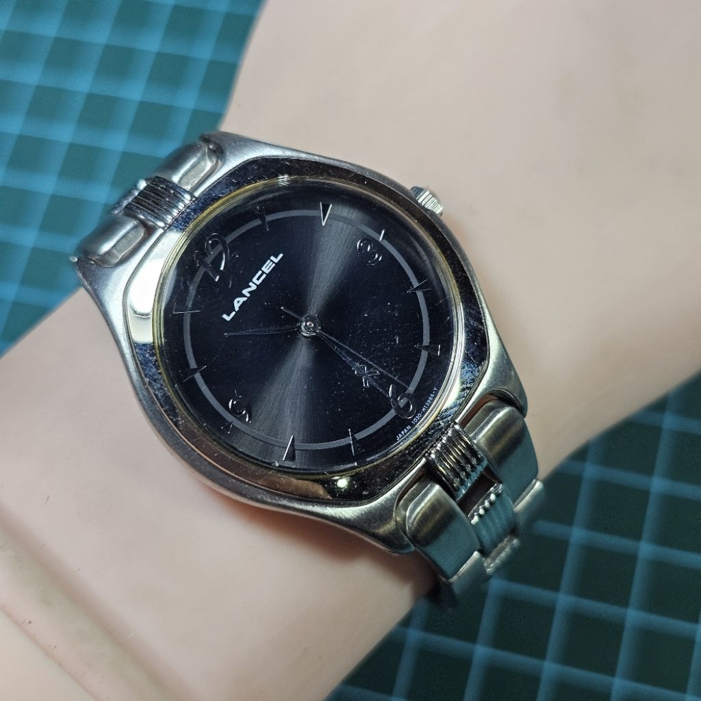 Jam Lancel by Citizen 1030 Silver Black Bekas