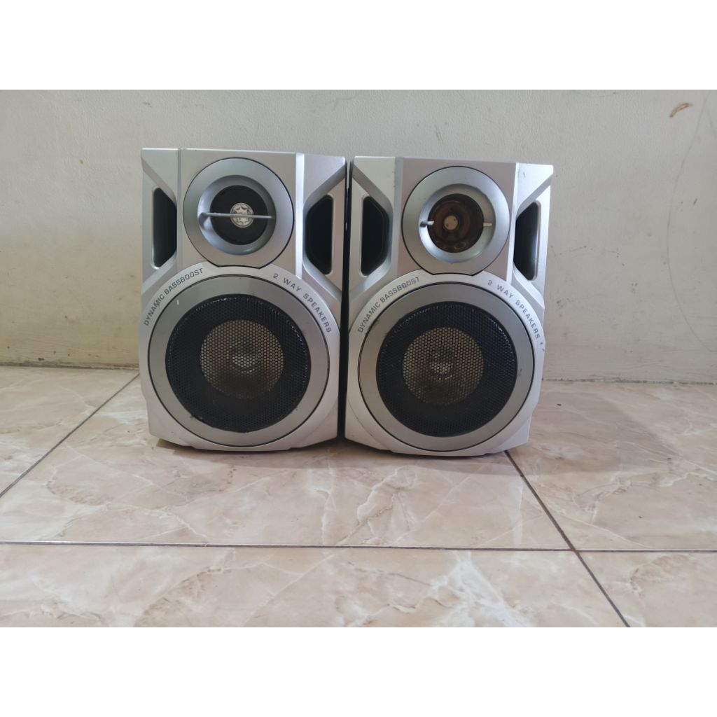 Speaker Pasif Polytron Sepasang
