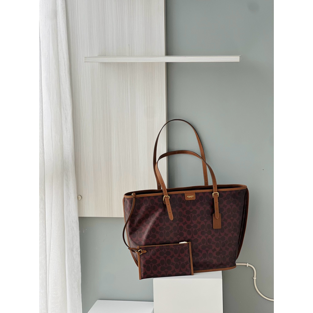 TAXI TOTE BLACK CURRANT SABLE