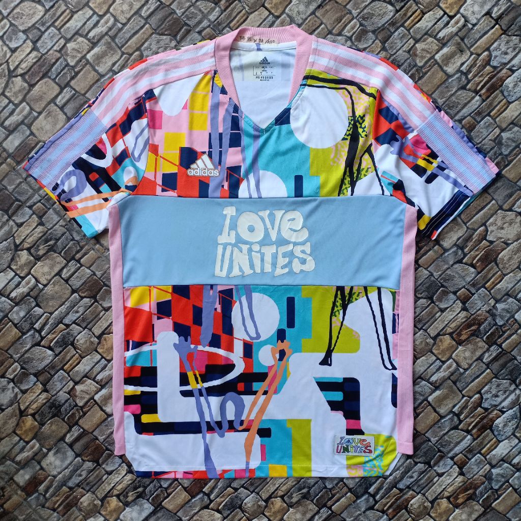 Jersey Adidas Running original preloved, Kaos olahraga Dry fit Branded ori