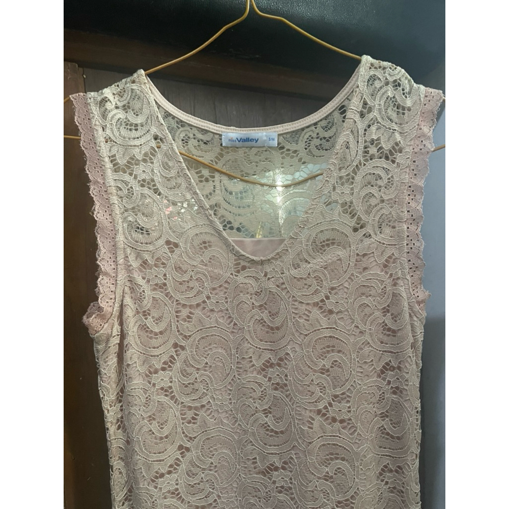 DRESS BROKAT NUDE PRELOVED