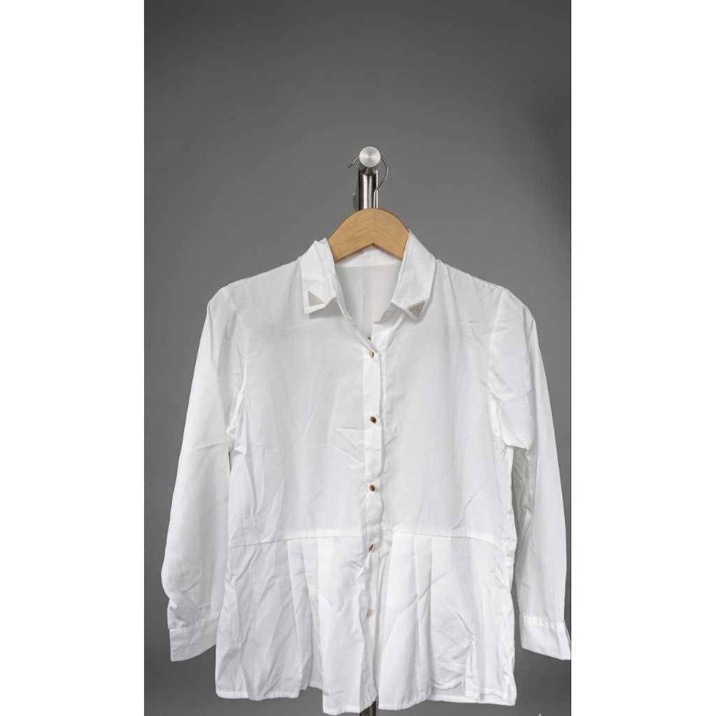 clearance sale full white kemeja/jaket/blouse etc