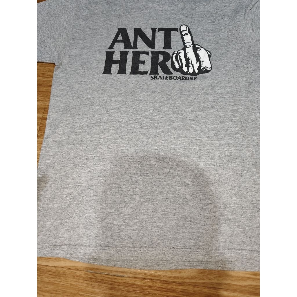 kaos anti hero skateboards