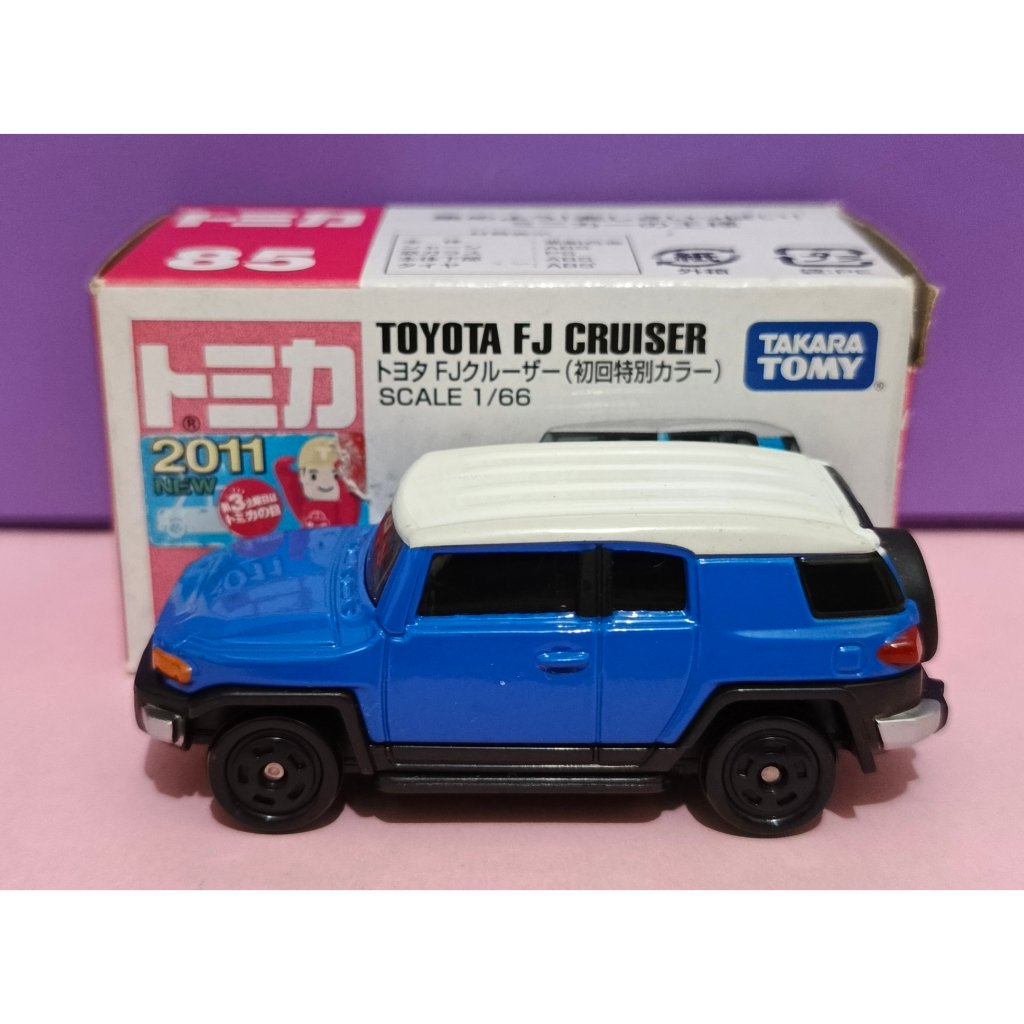 Diecast Takara Tomy Tomica 85 Toyota FJ Cruiser (Blue)