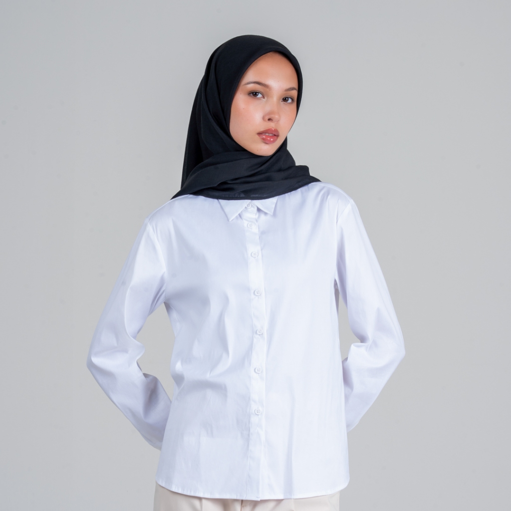 Queensland Voal Square Hijab Segi Empat Polos L03000074Q Hitam
