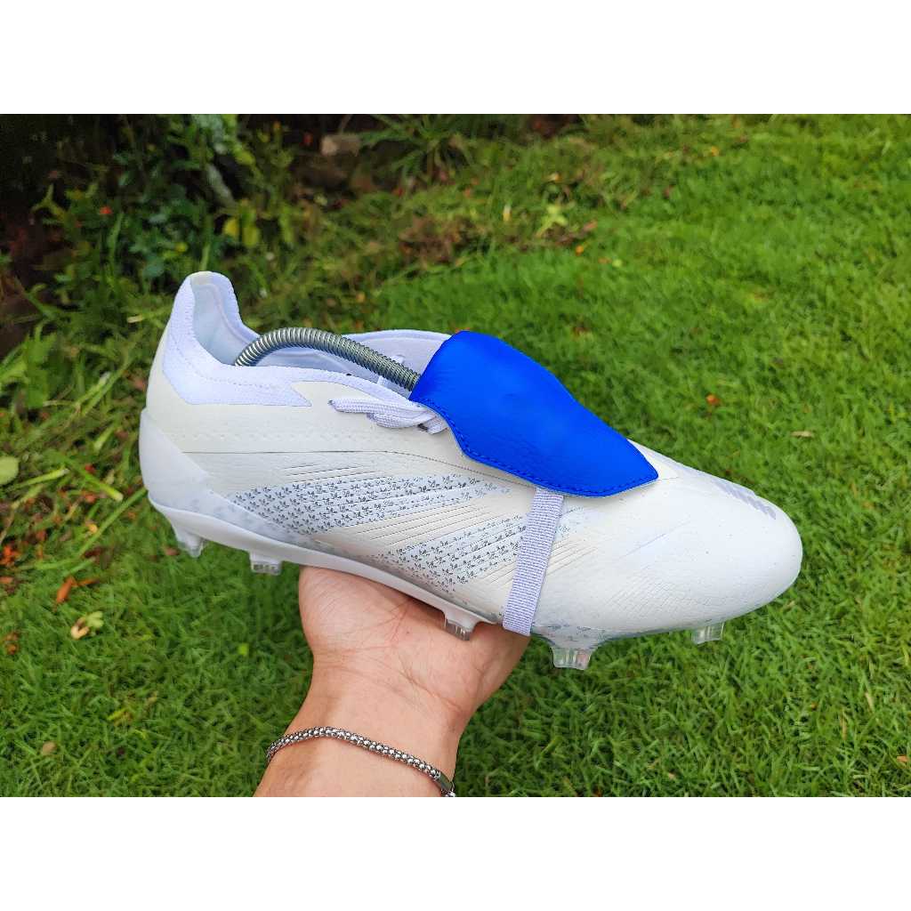 [Best Seller] Sepatu Bola Soccer Predator David Beckham Elite Tongue  FG - White Bluebird Royal Blue