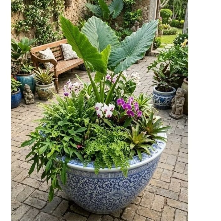 Pot keramik biru putih kansai super jumbo/com keramik besar/Bak ikan keramik atau bisa jadi baskom e