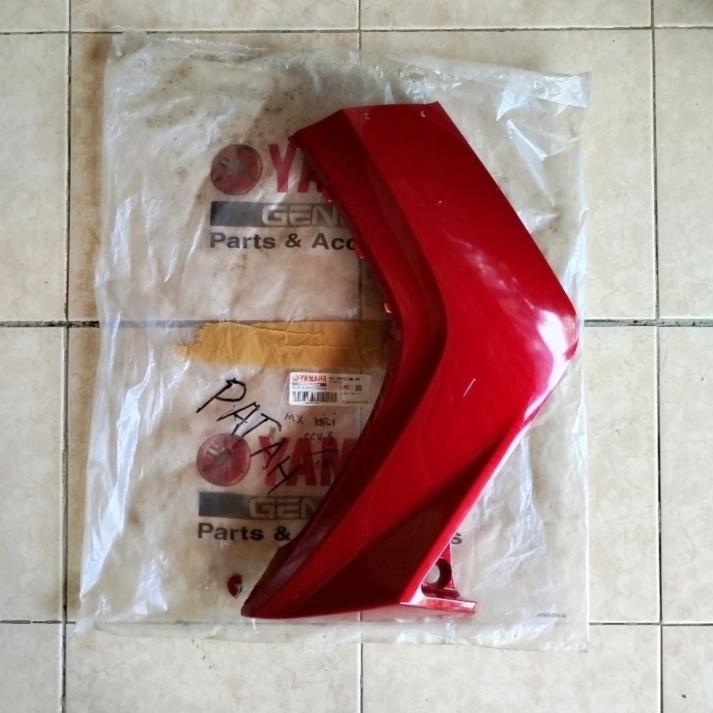 Legshield Sayap Luar Kiri Jupiter MX Old Lama Merah Marun Original YGP 1S7-F8312-00-P4