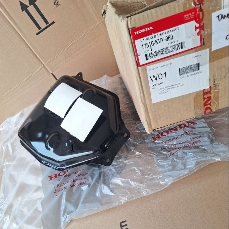 Fuel tank tangki tengki bensin bahan bakar Honda beat karbu pnp scoopy karbu original ahm honda 1751