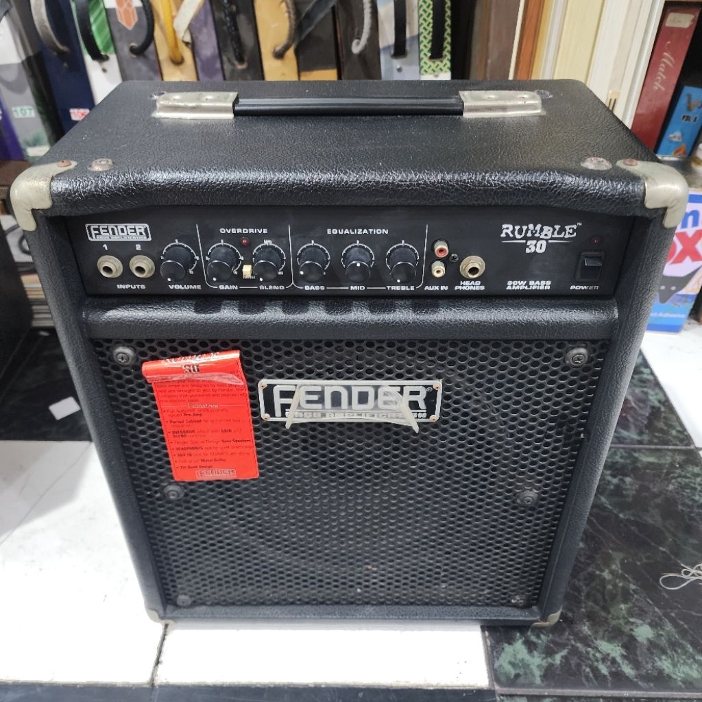 Ampli Fender Rumble 30 Second Bekas