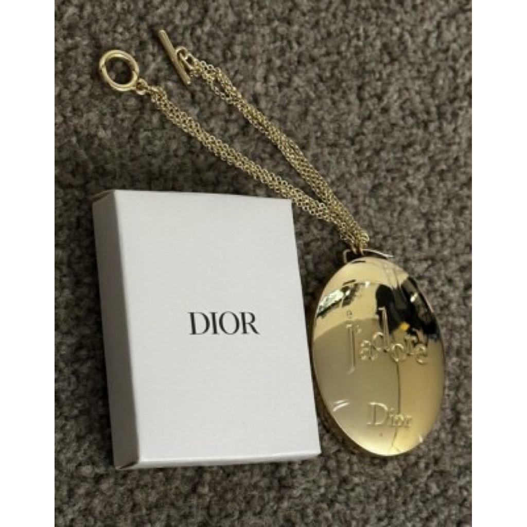 Gold slide pocket mirror Authentic Gift Collection GWP GIFT VIP