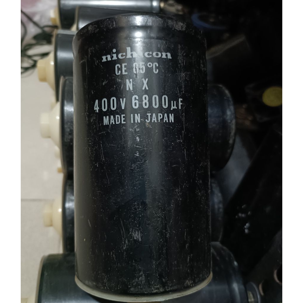 ELCO JUMBO 400V 6800UF MERK NICHICON