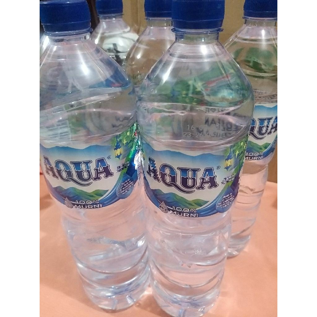 AQUA 1500ml (air mineral)