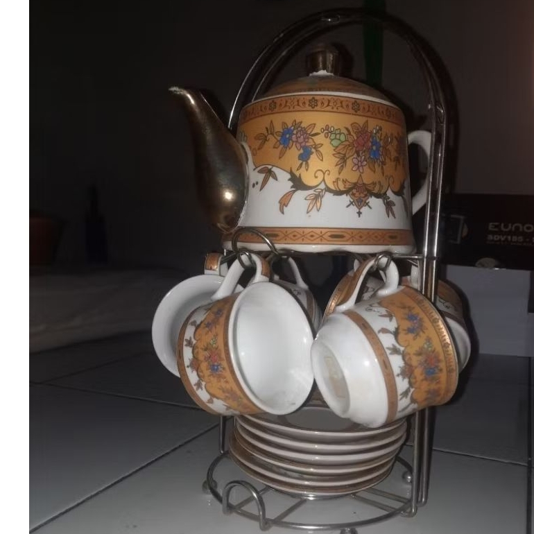 Full Coffee Set Keramik Bistro Murah Mewah Cangkir Pisin Teko dan Holder