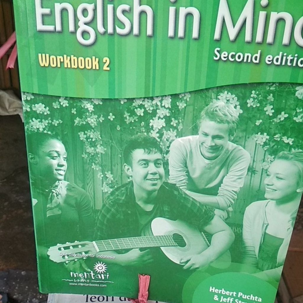 English in Mind 2