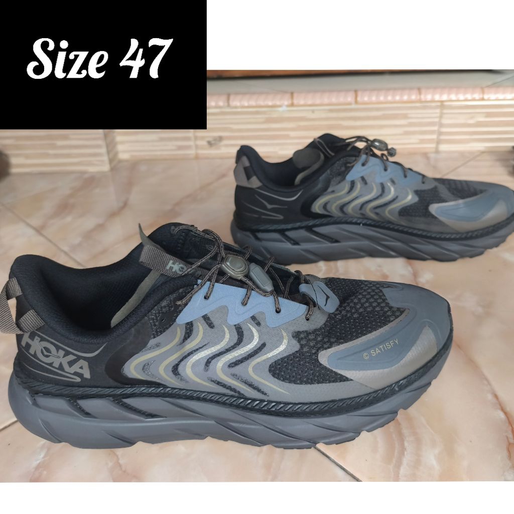 Hoka Hoka Bento size 47