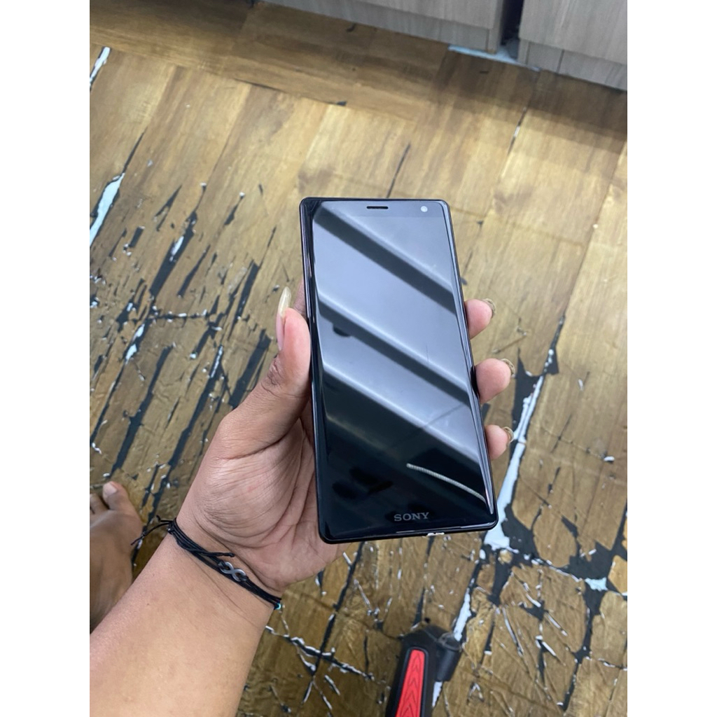 Sony XZ2 Minus Deskripsi