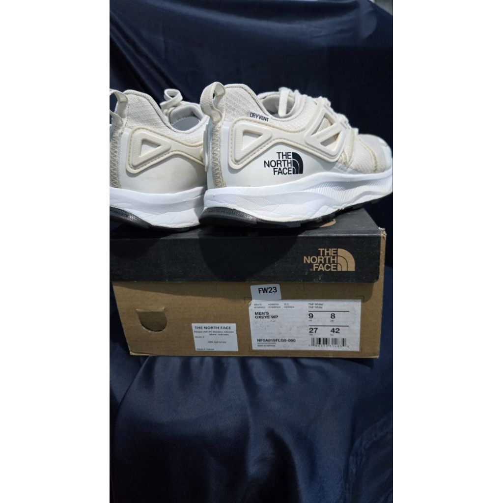 preloved sepatu the north face (TNF) oxeye