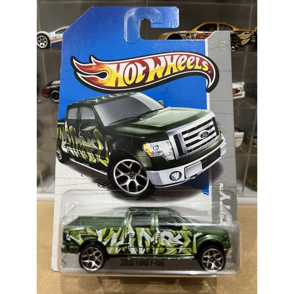 hot wheels 2009  ford f150 grafitti riders (hijau)
