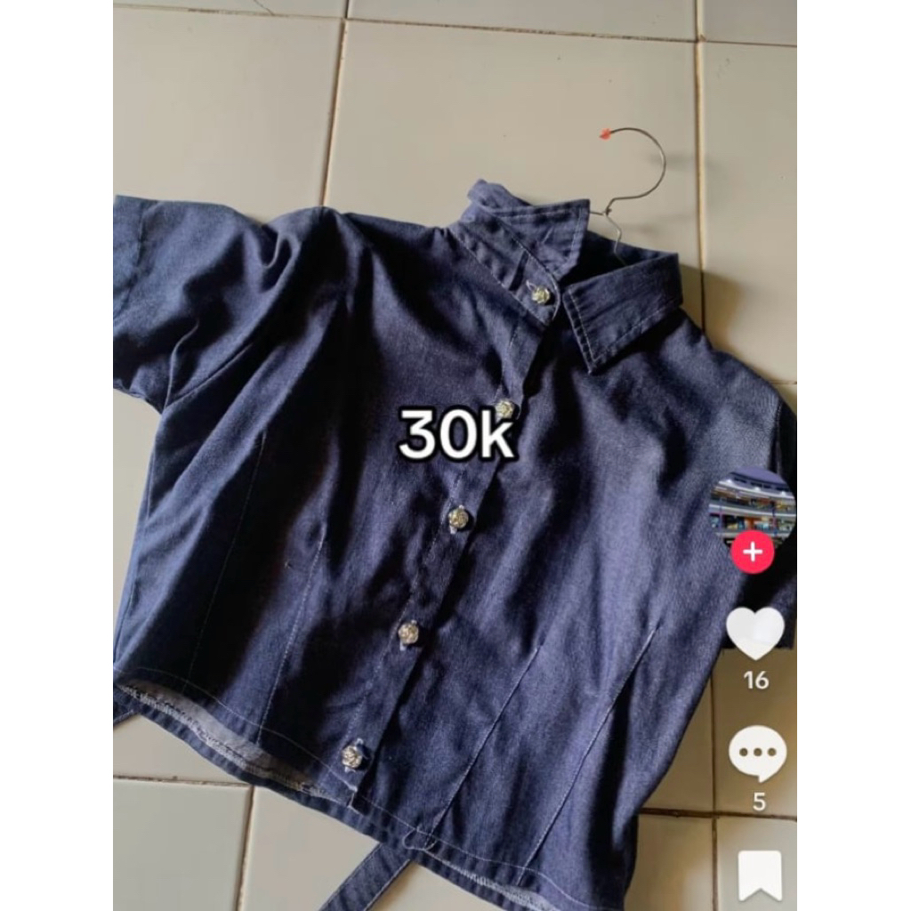 Kemeja Crop Denim Navy Wanita Lengan Pendek|PreLoved
