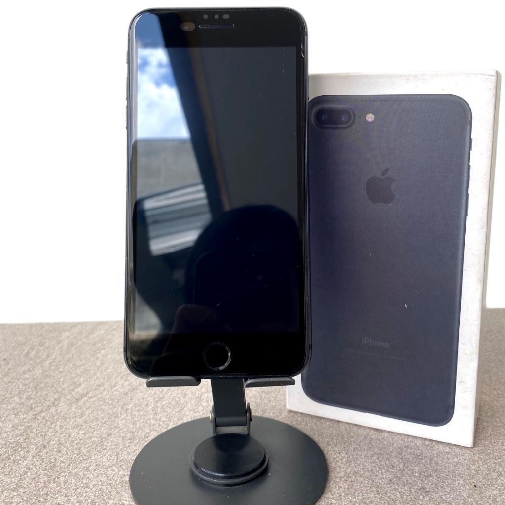 hp iPhone 8 plus 64 gb all operator (bypass premium)