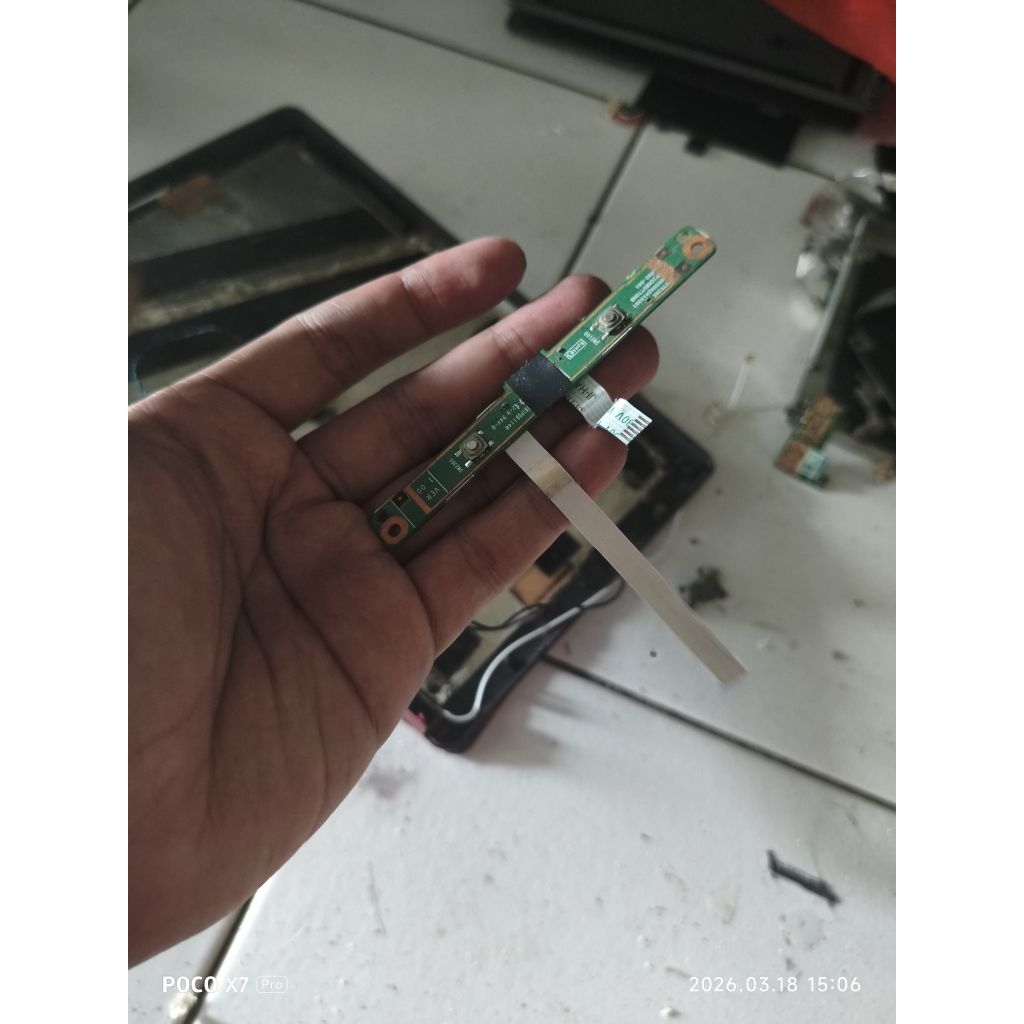 fleksibel dan tombol touchpad laptop Fujitsu lh531 ori