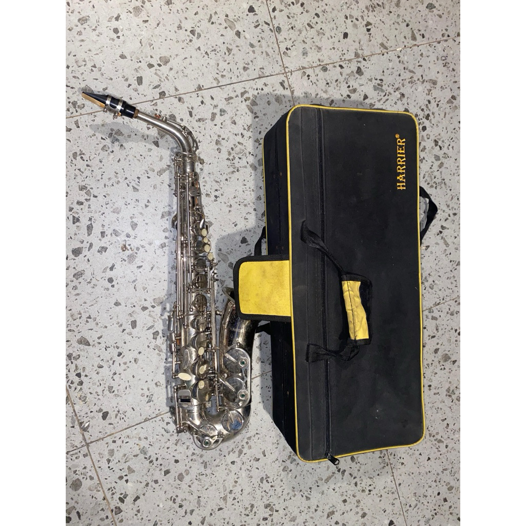 Saxophone Alto Harrier