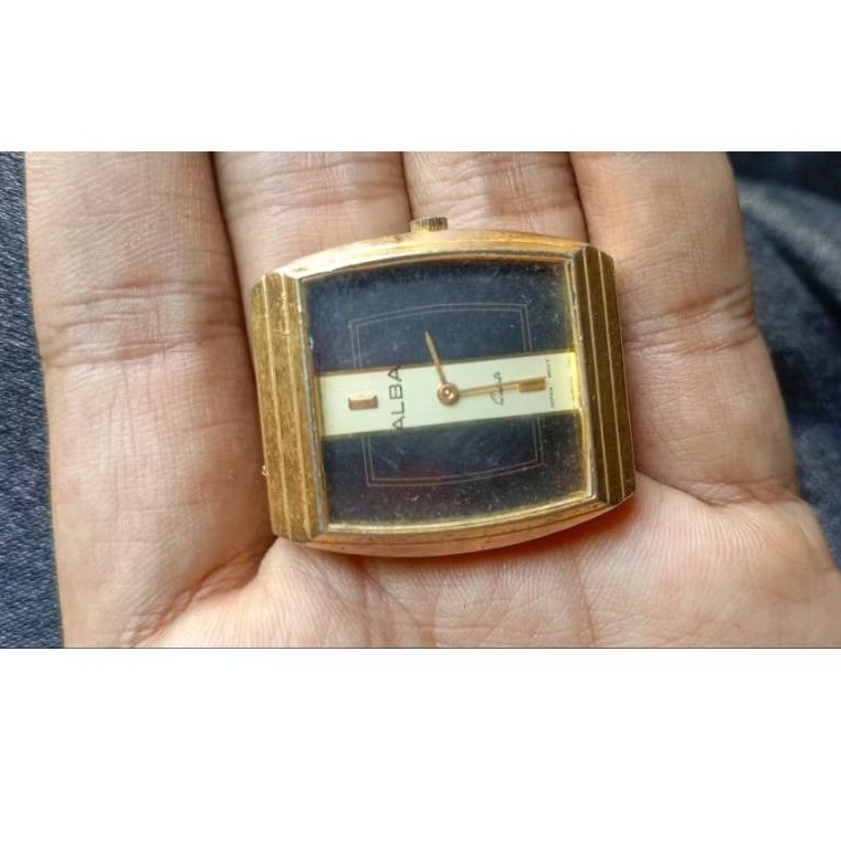jam tangan alba tank wanita manual winding bekas bahan