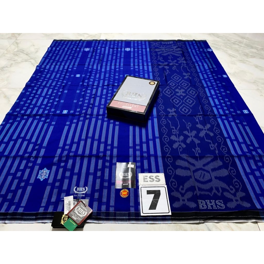 Sarung BHS Excellent SKT mix Silver mewah dari Behaestex Gresik