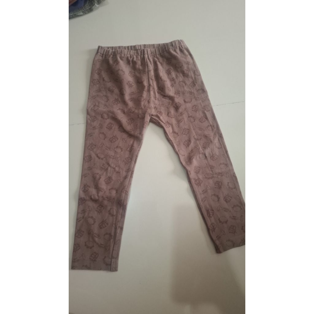 preloved Legging Uniqlo sz 100