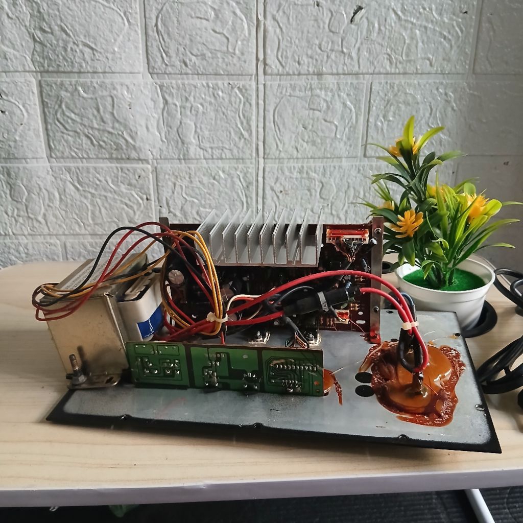 mesin speaker simbadda cst 9950N ( minus)