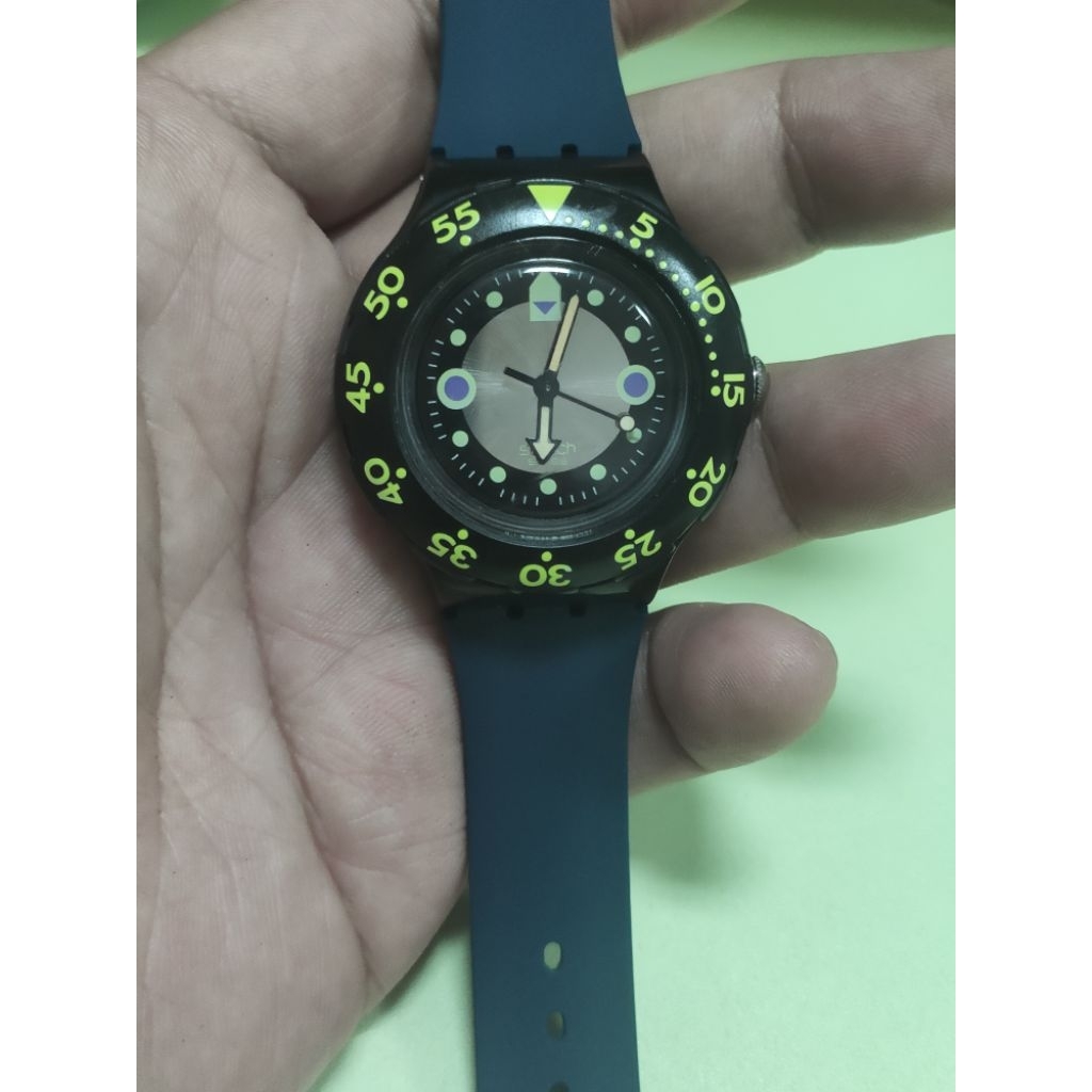 Rare Swatch Scuba 200 Black Wave 1991