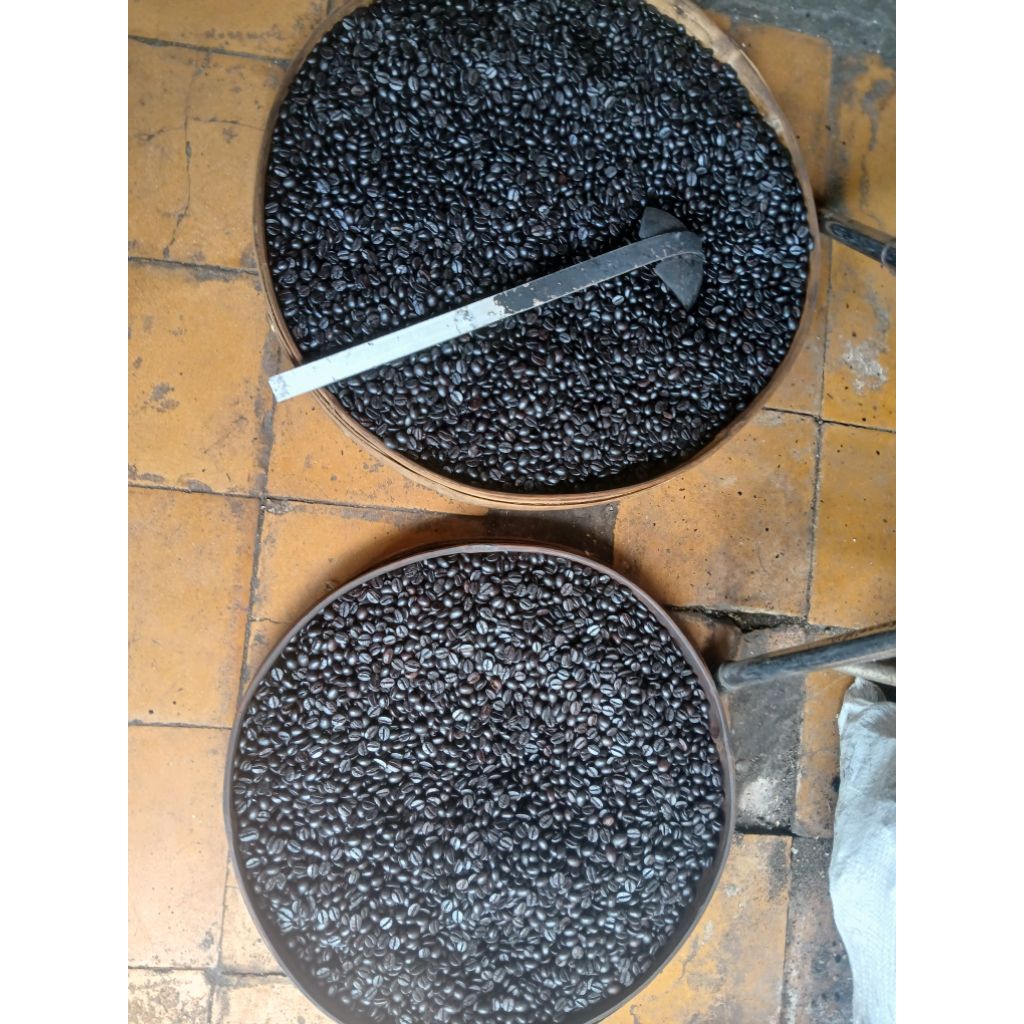 biji kopi robusta sudah sangrai cap beruang mas Darkroast