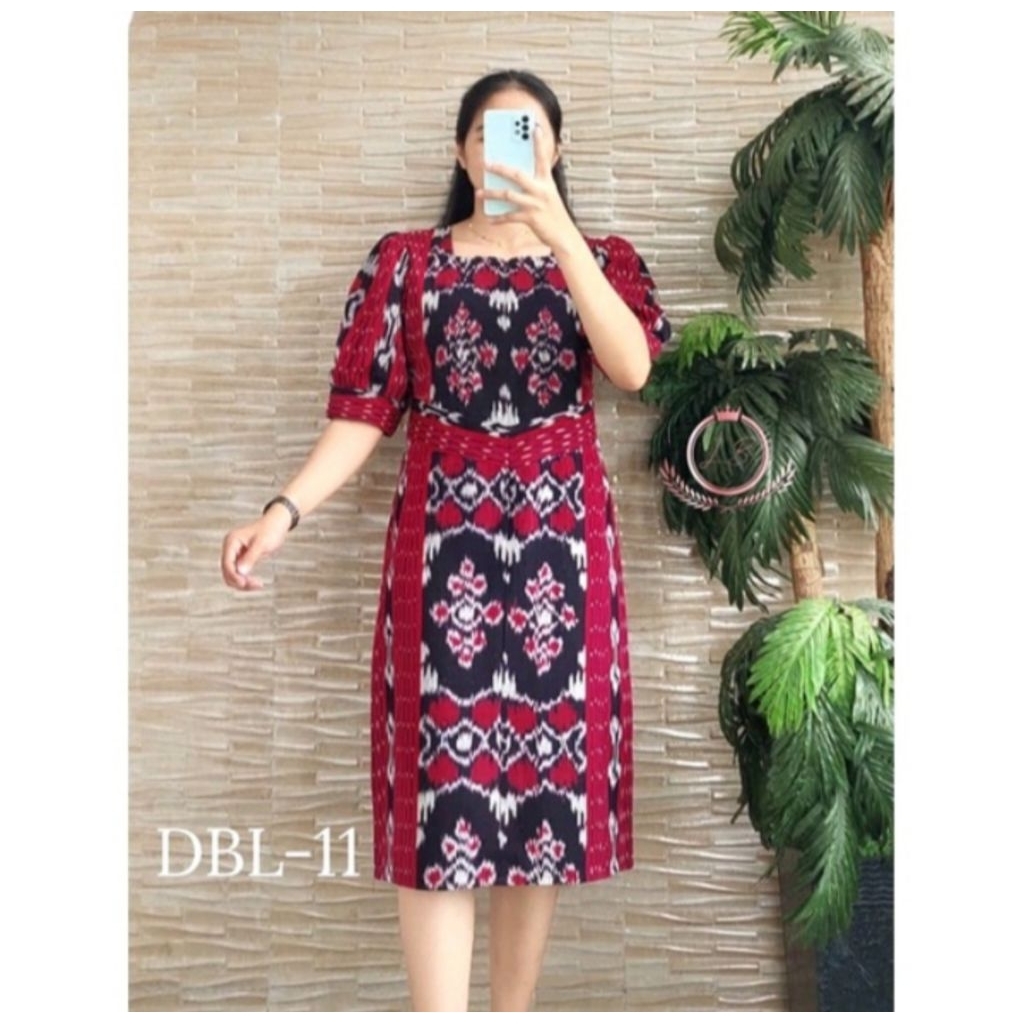 Dres Tenun Gaun Tenun Motif NTT