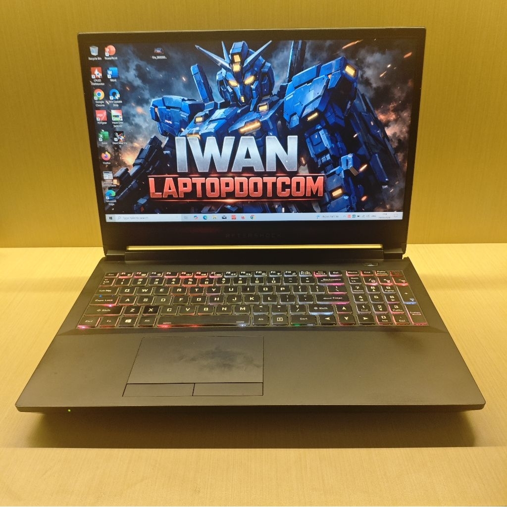 Laptop Gaming Sultan - Aftershock Clevo NH5xAx RTX 2070 Ryzen 5 3600 16gb/512gb 15inch 144Hz
