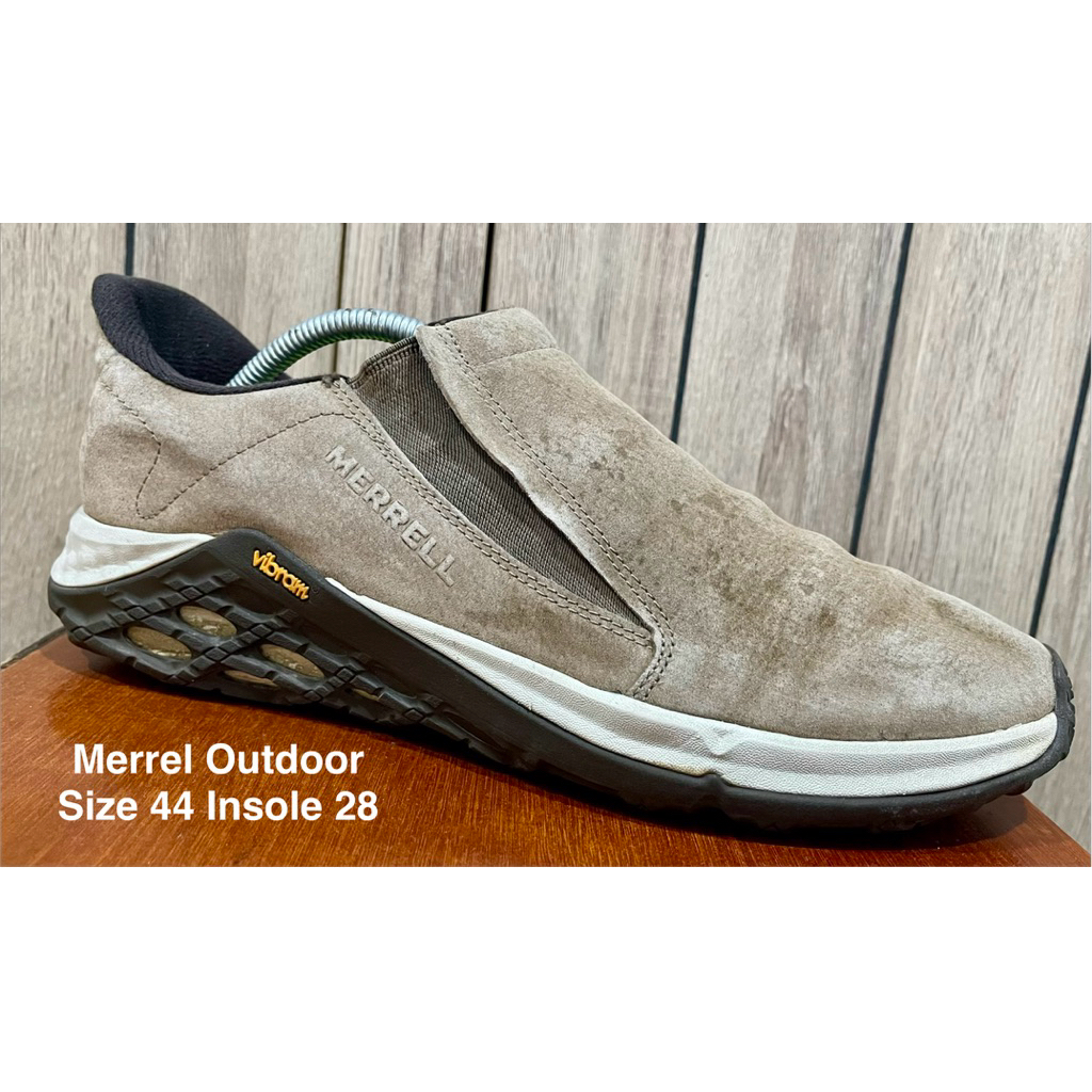 SEPATU OUTDOOR MERRELL SZ 44